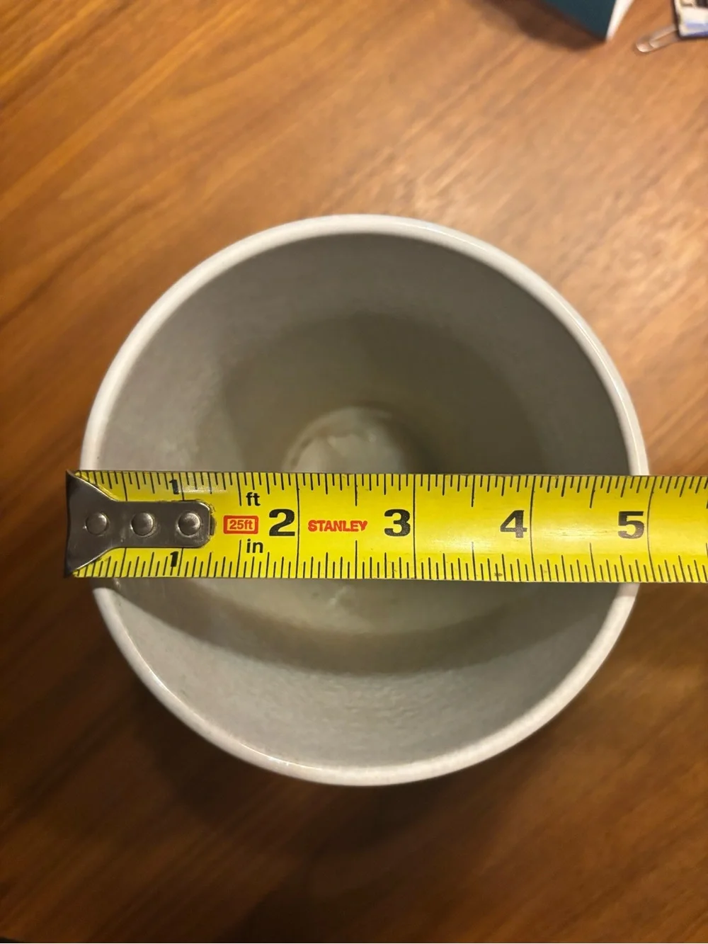 N/A white ceramic